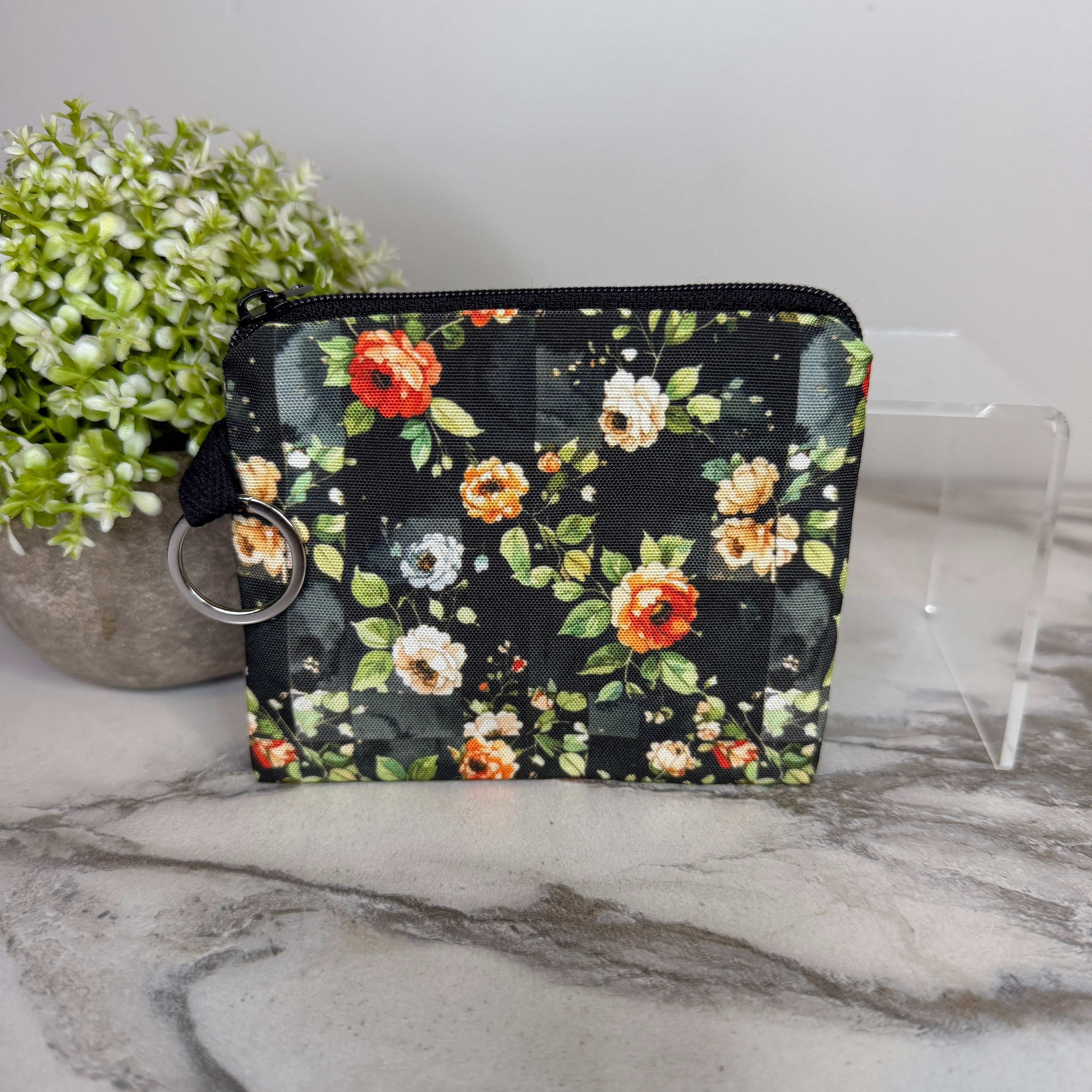 Mini Pouch - Floral on Black