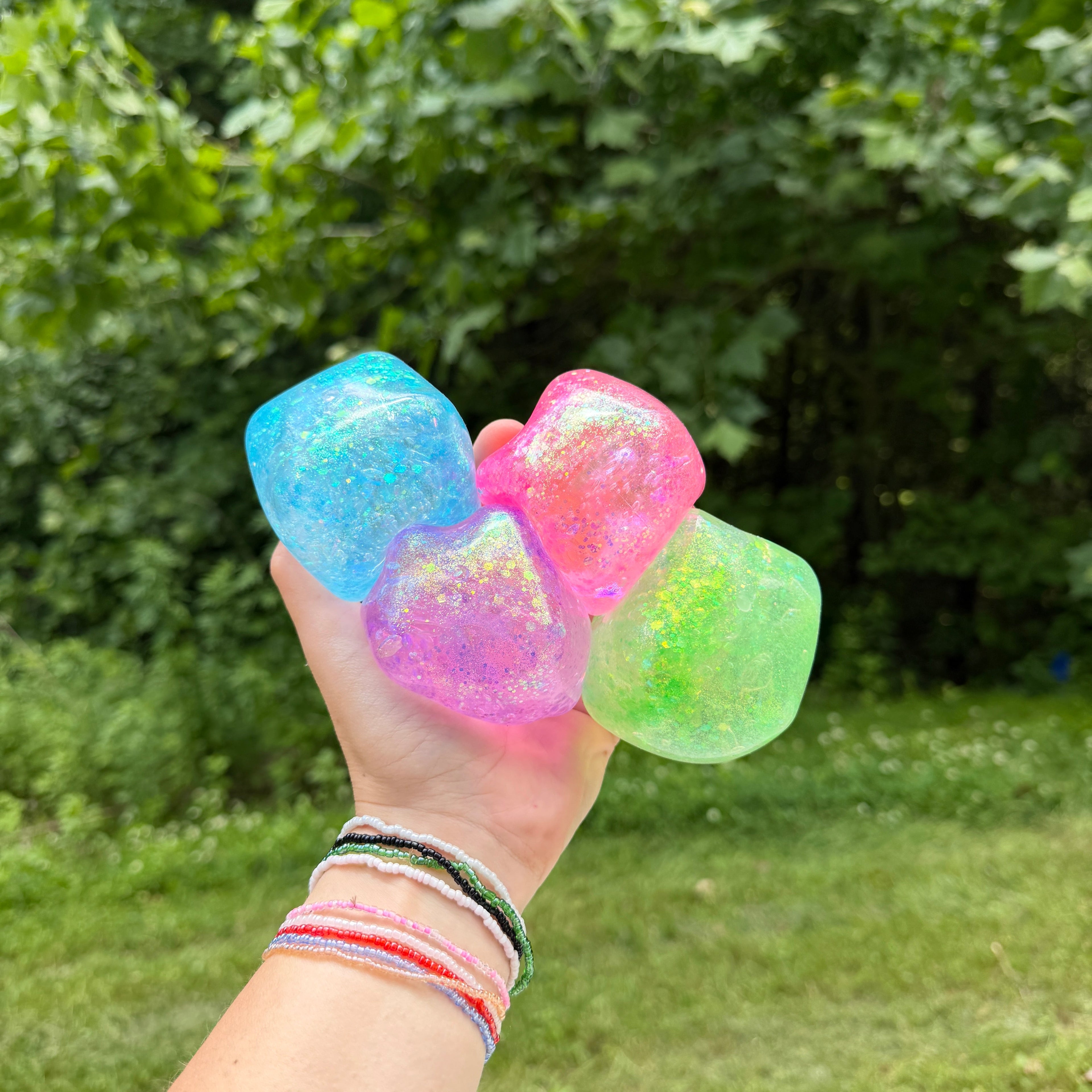 Squishy Toy - Quick Squeeze Glitter Cube