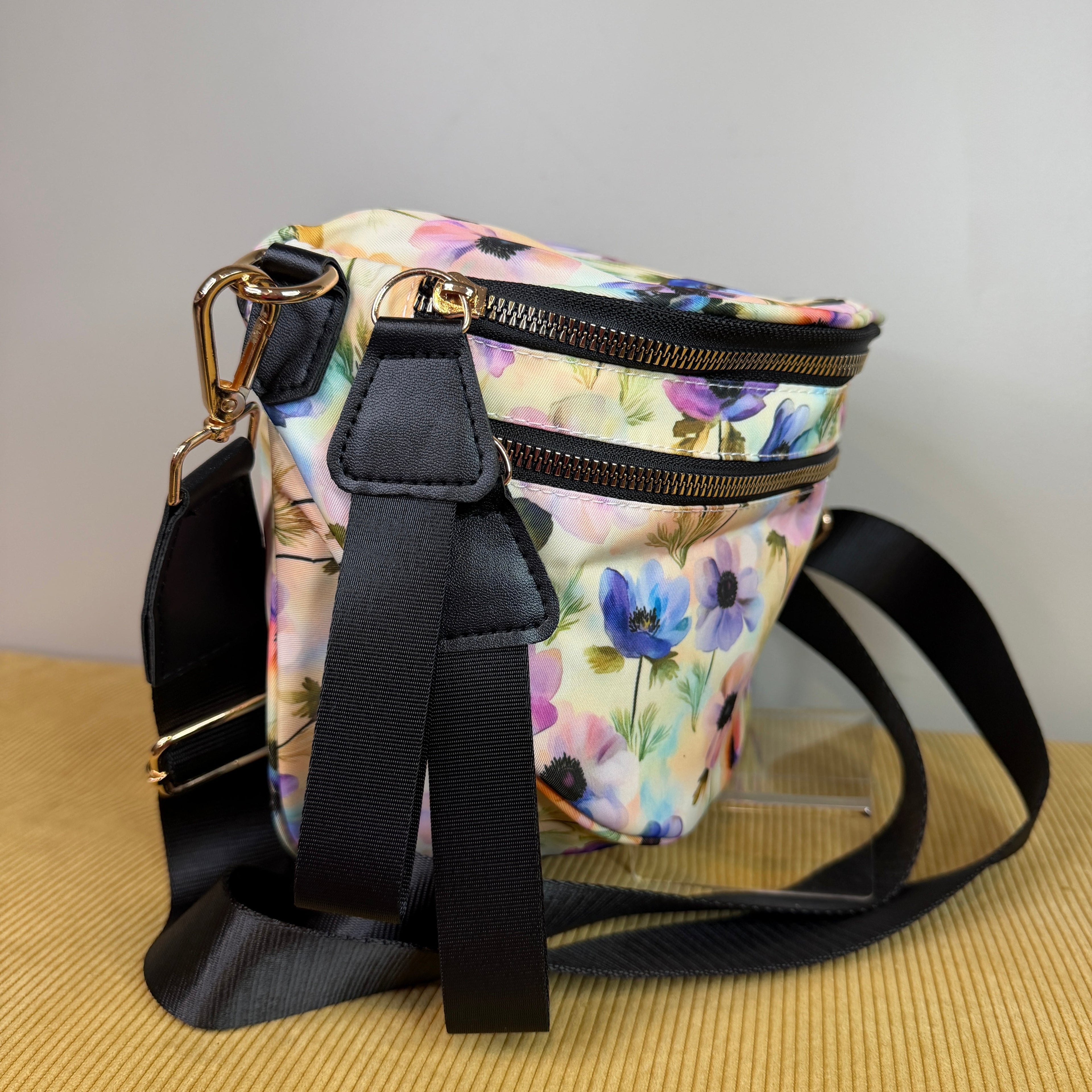 The Roni Nylon Crossbody - Watercolor Poppy Floral