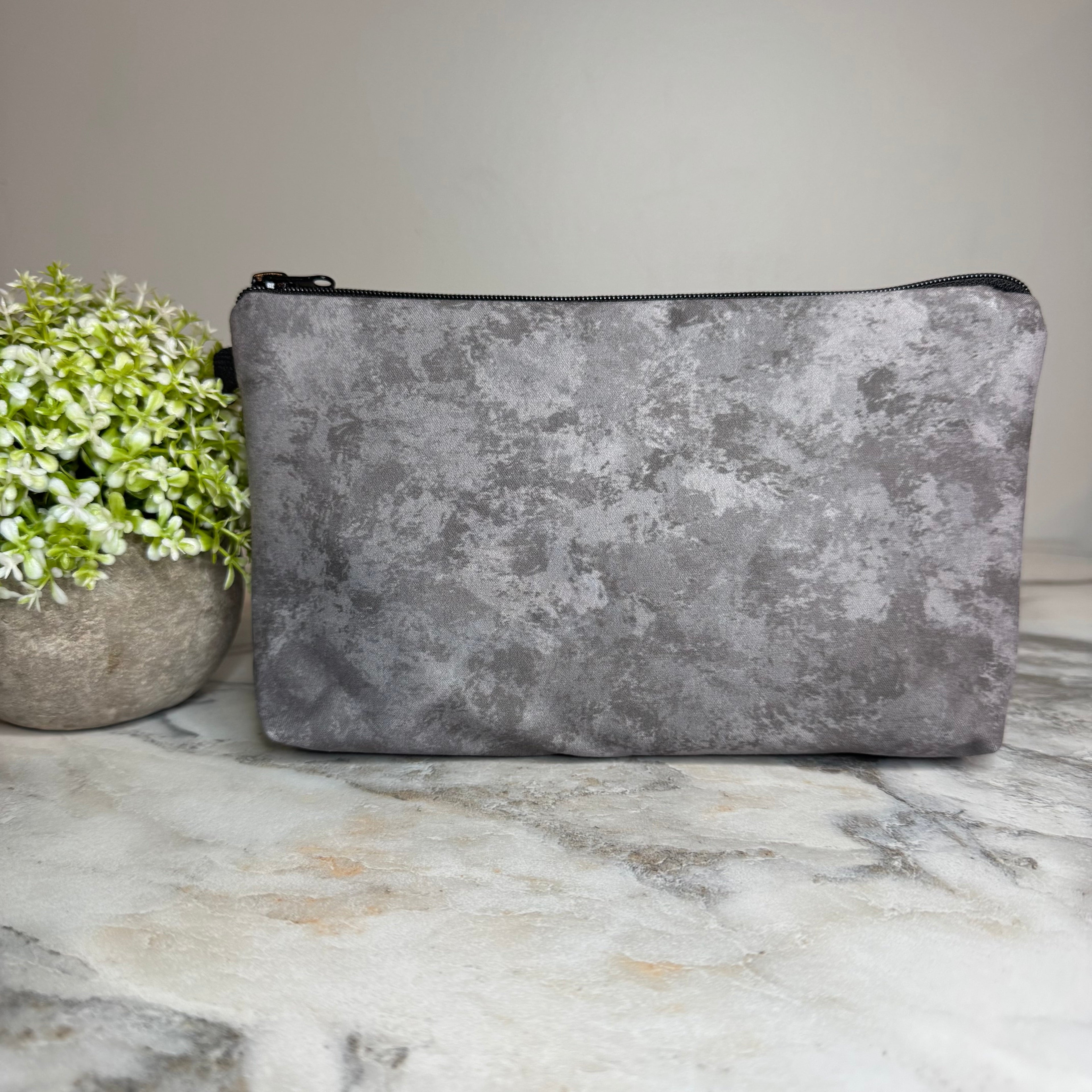 Pouch - Solid, Medium Grey Acid Wash