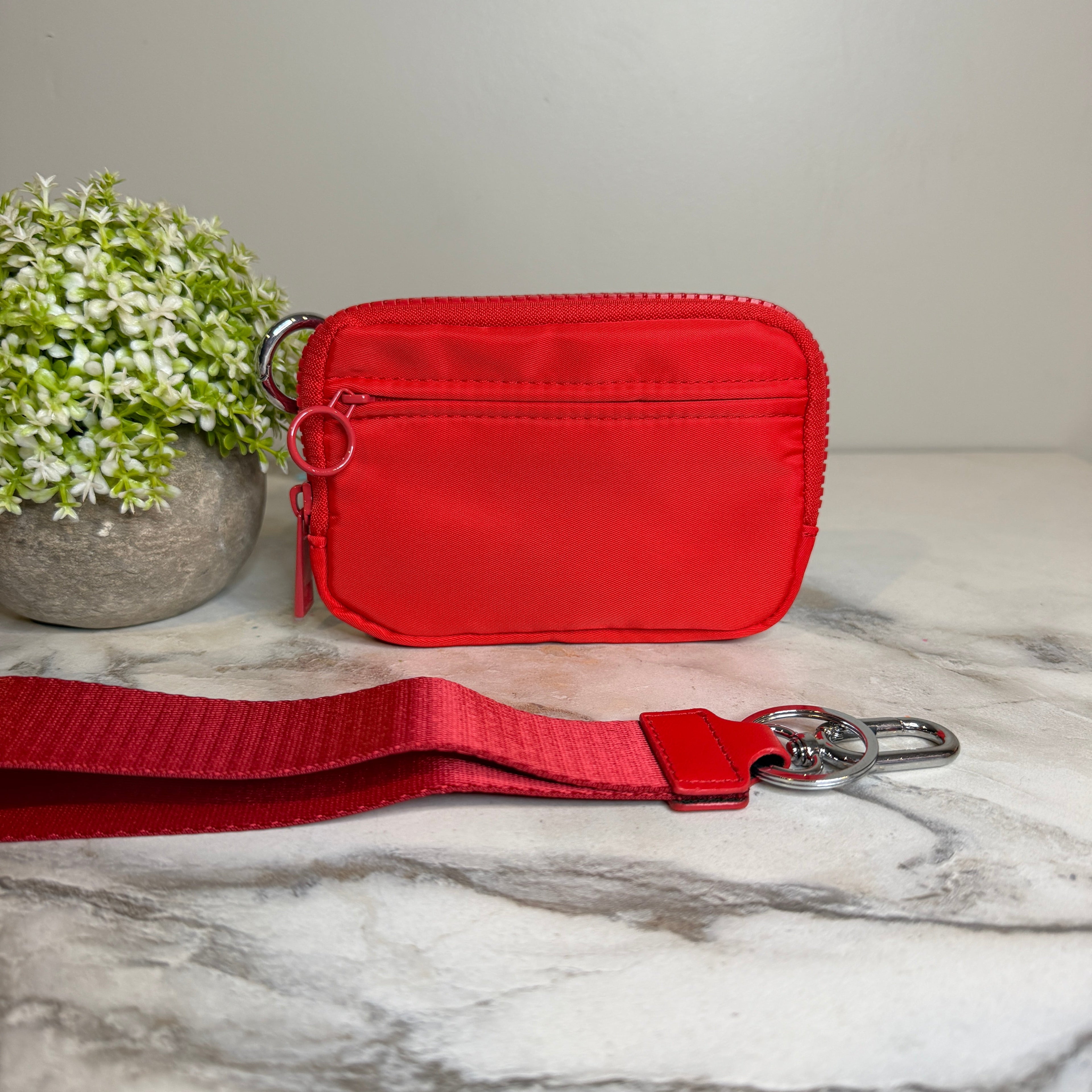 Rue - Nylon Wristlet Wallet - Red