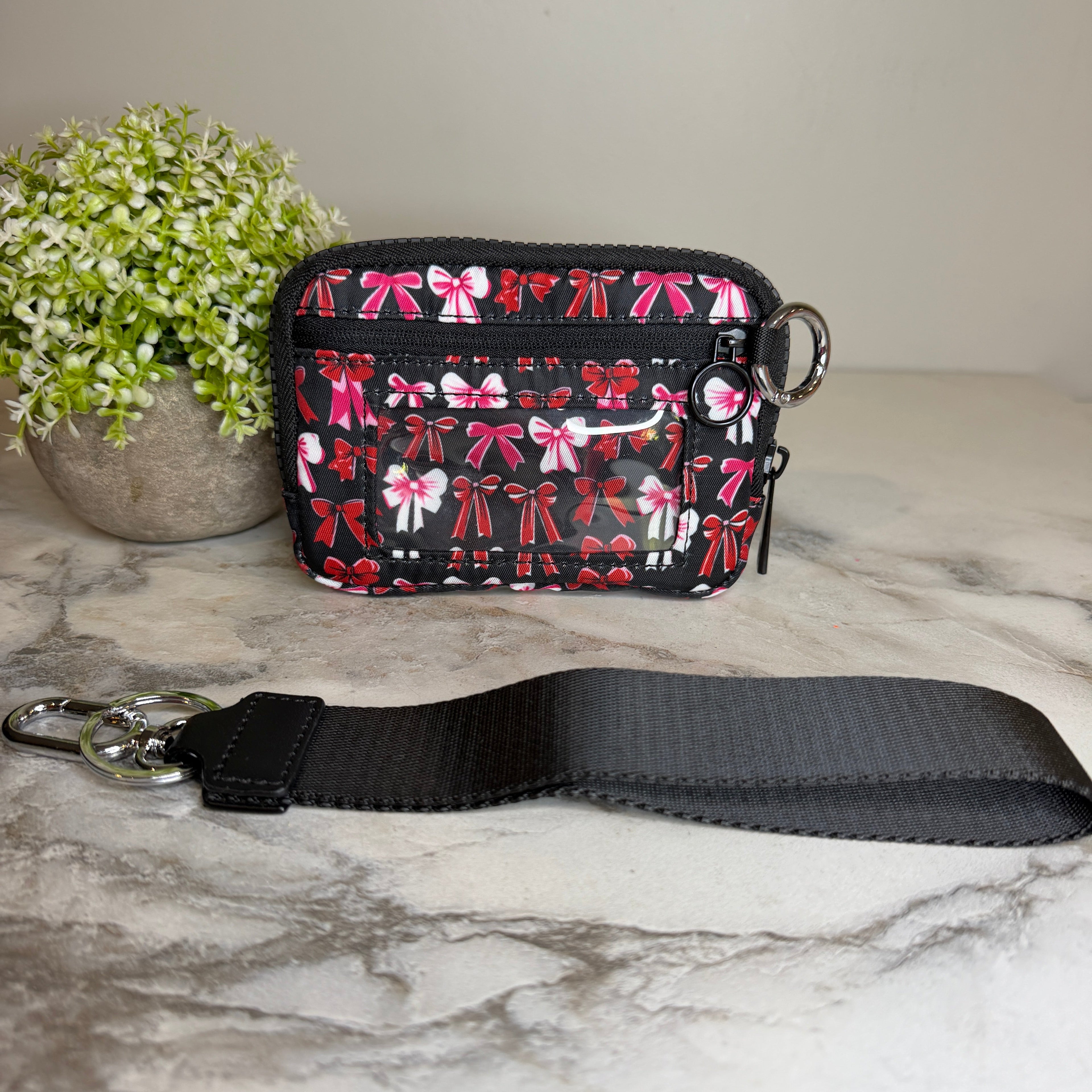 Rue - Nylon Wristlet Wallet - Black Pink Bow