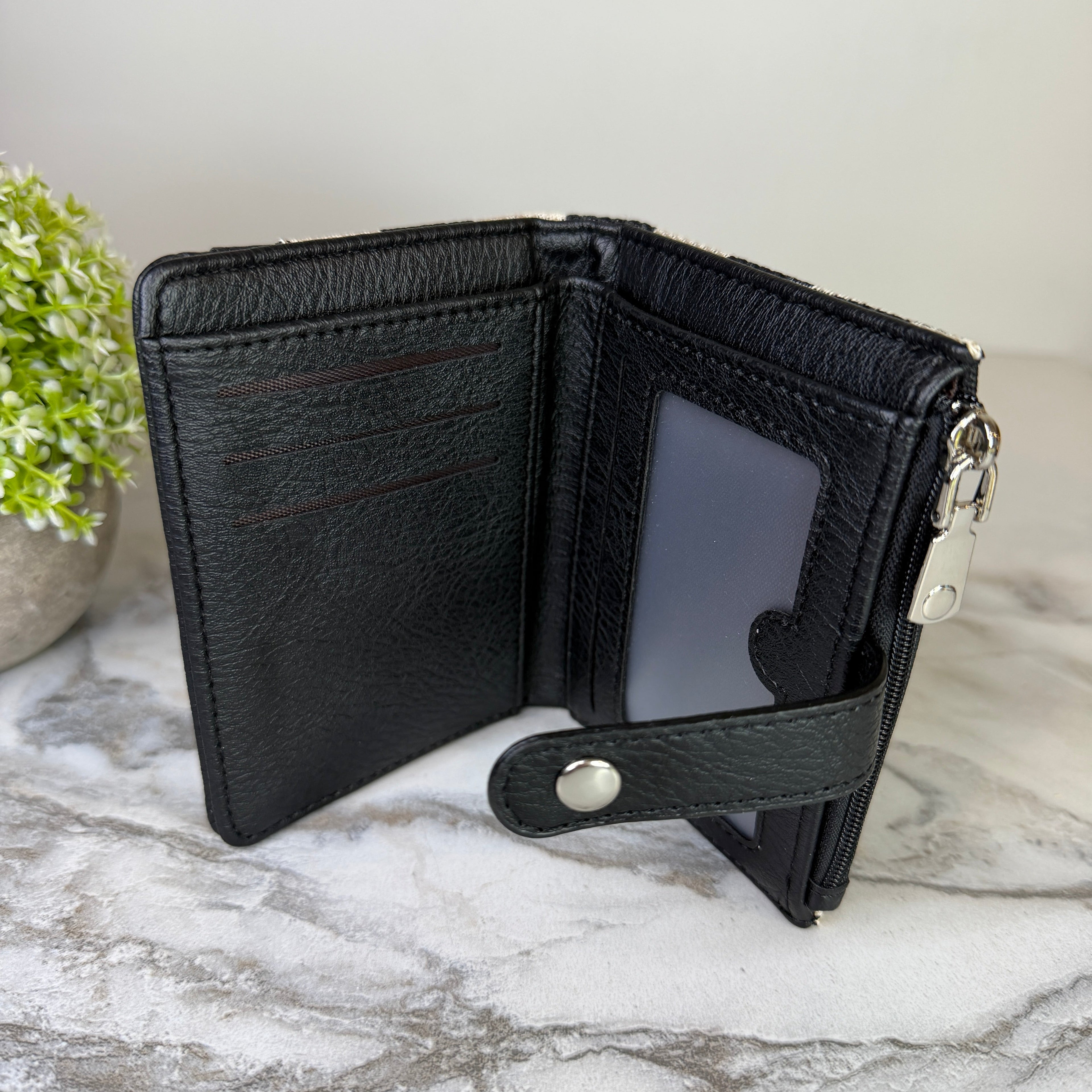 Wallet - Checker Canvas